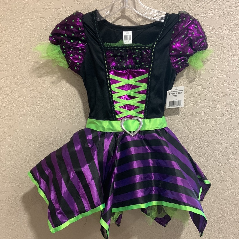 NWT Dress up costume girls small 6/6X Witch with hat Halloween